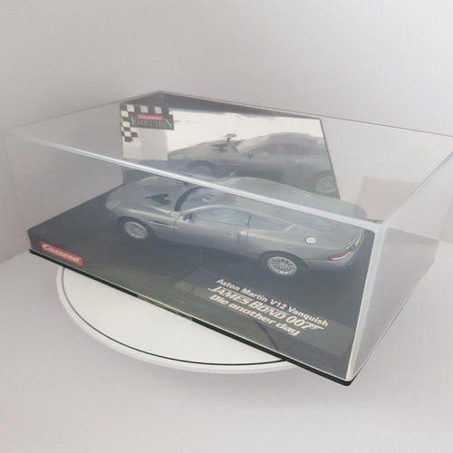 Carrera Aston Martin V12 Vanquish (007)
