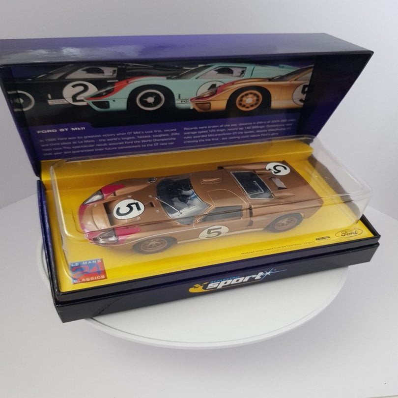 Scalextric Ford GT MKII (1966, limited edition)