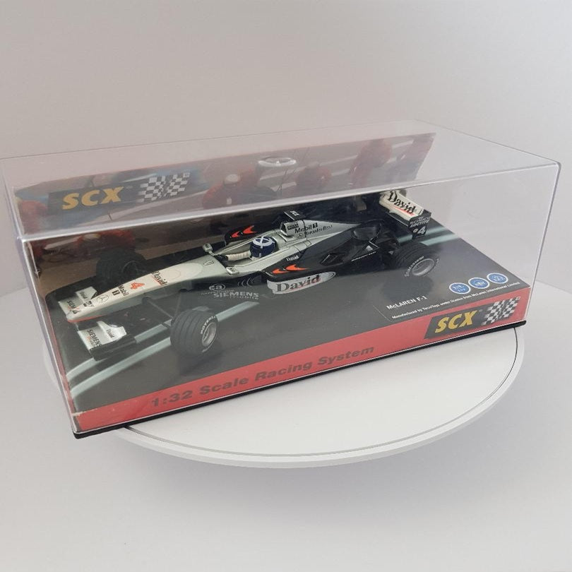 SCX McLaren Mercedes MP4-16 (formula 1)